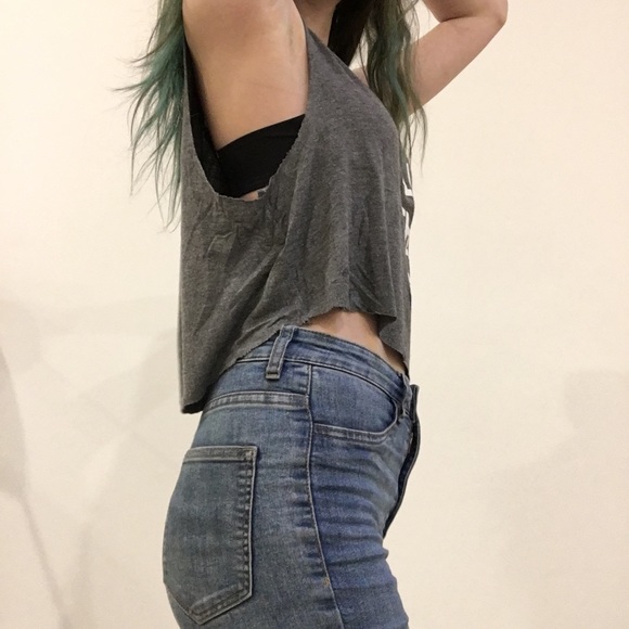 •gray athletic sleeveless “pet all the dogs” top• - Picture 3 of 4